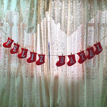 Imagem de Enfeite De Natal Varal Pregador Meia Com Letras Feliz Natal