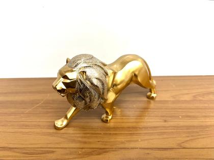 Imagem de Enfeite Decorativo Estátua Leão Dourado Com Brilho