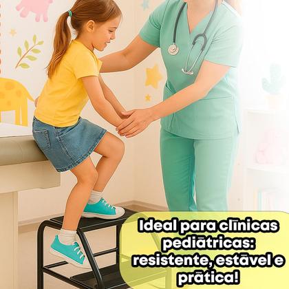 Imagem de Escada Baixa Reforçada 2 Degraus  Ideal para Casa e Suporta até 200kg