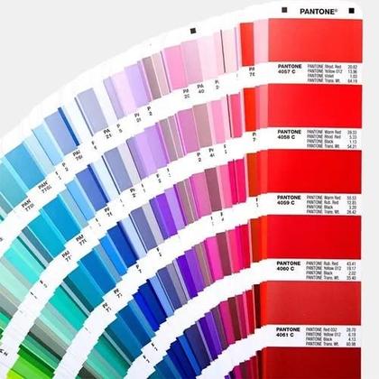 Escala Pantone Formula Guide Uncoated - SOLID UNCOATED - Escudo de