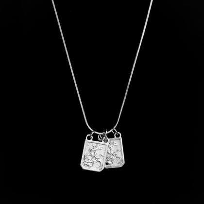 Imagem de Escapulário medalha de São Jorge ouro ou prata/ Colar de proteção