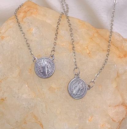 Imagem de Escapulário São Bento Em Aço Inox Cirúrgico unissex colar