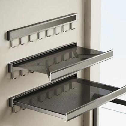 Imagem de Escorredor de roupas dobrável de parede  Varal de roupa portátil com 8 ganchos ajustáveis