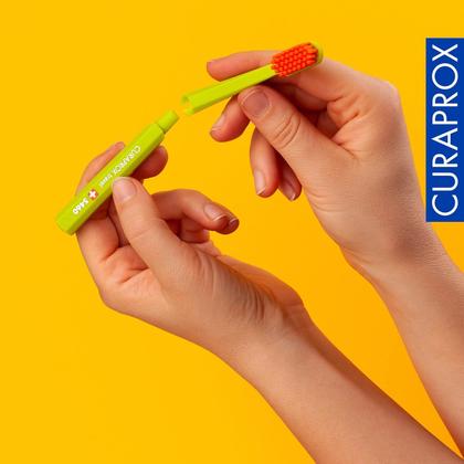 Imagem de Escova Dental Curaprox 5460 Travel Set Refil Cores Sortidos 2 unidades