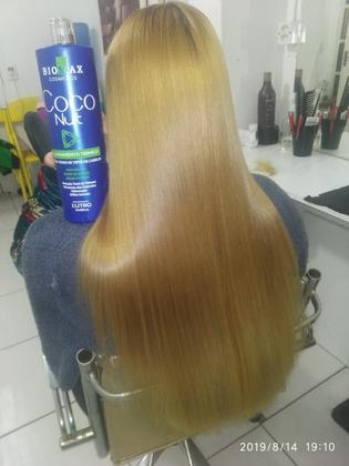 Imagem de Escova Progressiva Sem Formol Redutor De Volume 1 L Coconut