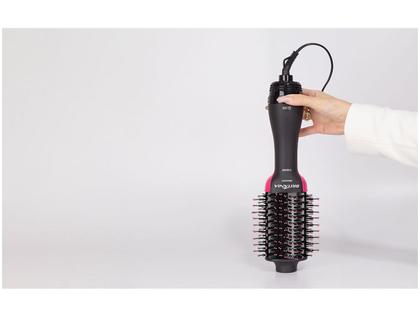 Escova Secadora Britânia BEC02PR 1300W - 2 Velocidades Cerâmica Imagem de Escova Secadora Britânia BEC02PR 1300W