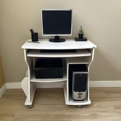 Imagem de Escrivaninha Mesa Escritório com Rodinhas, Espaço para Computador, CPU e Suporte para Teclado 160 Artely Branco