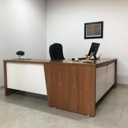 Imagem de Escrivaninha Mesa Escritório em L Chefia com 2 Portas 3 Gavetas em Tamburato Y37