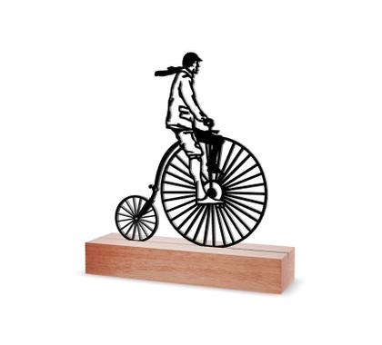 Imagem de Escultura de Mesa, Bicicleta Antiga 25x27cm 