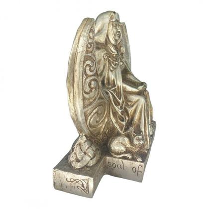 Imagem de Escultura Deusa Lua 20 cm Pintada Cor Prata Resina