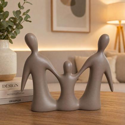Imagem de Escultura Família em Cerâmica Símbolo de Amor e União, Presente Elegante e Criativo para Casa, Decoração Moderna para Sala, Quarto e Escritório