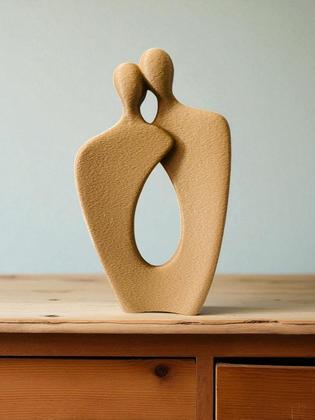 Imagem de Escultura Minimalista Casal Moderno para Sala, Quarto, Escritório e Casa, ideal para Decoração Sofis