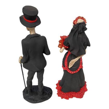 Imagem de Esculturas Exu e Pomba Gira Caveira Preto Verm 27cm  Resina