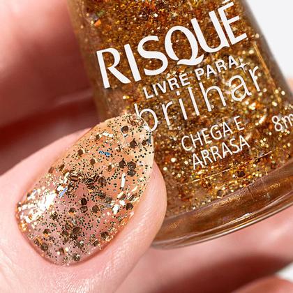Imagem de Esmalte Risqué Livre para Brilhar Glitter Dourado Cor Chega e Arrasa com 8ml