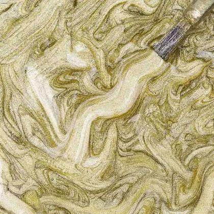 Imagem de Esmalte Risqué Metálico Doura-me Se For Capaz