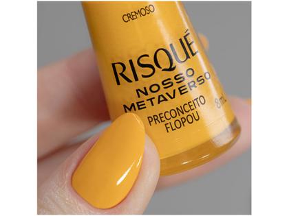 Imagem de Esmalte Risqué Nosso Metaverso Preconceito Flopou Amarelo Cremoso Hipoalergênico 8ml