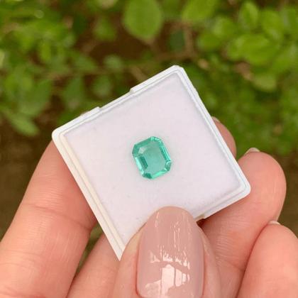 Imagem de Esmeralda EmeraldCut 0,88ct