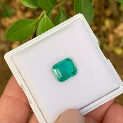 Imagem de Esmeralda EmeraldCut 2,73ct