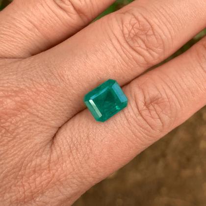 Imagem de Esmeralda EmeraldCut 3,68ct
