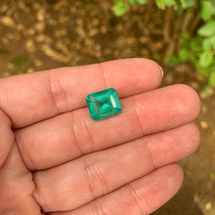 Imagem de Esmeralda EmeraldCut 4,24ct