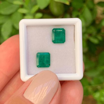 Imagem de Esmeralda EmeraldCut Par 2,94ct