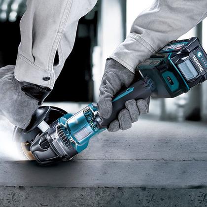 Imagem de Esmerilhadeira Ang 4-1/2" 40v XGT GA022 Bat 4.0Ah Makita