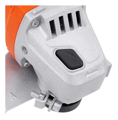 Imagem de Esmerilhadeira Lixadeira Angular G650 Black And Decker 4.1/2 Pol. 110v