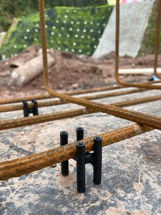 Imagem de Espaçador Cadeirinha Concreto Ferragem Modelo 30/35 300 Un