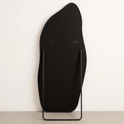 Imagem de Espelho Grande Corpo Inteiro com Moldura Metal Orgânico 170x70cm com Suporte de Chão