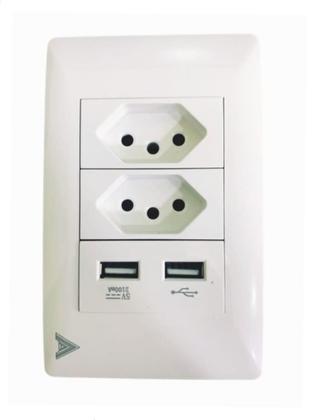 Imagem de Espelho Tomada Duplo Usb Entrada 3 Pinos Bivolt Carregador