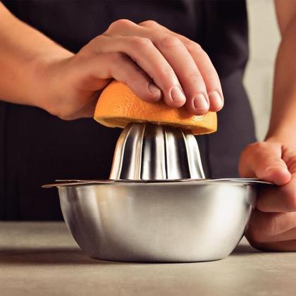 Imagem de Espremedor de Frutas Tramontina Utility em Aço Inox 61107140