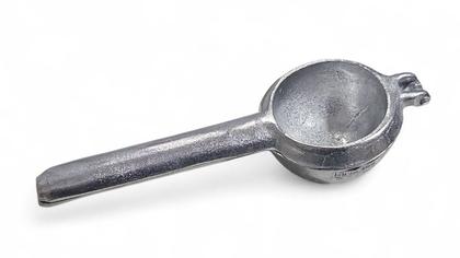 Imagem de Espremedor de Laranja Grande Manual Limão Siciliano Alumínio