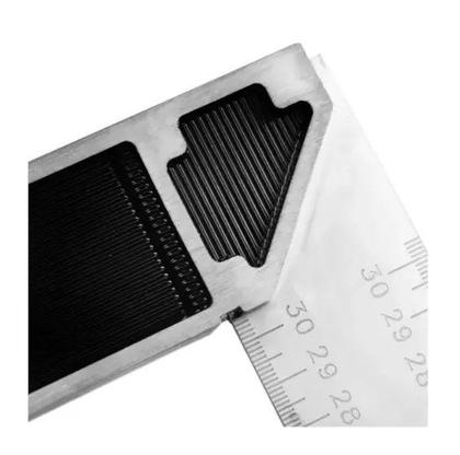 Imagem de Esquadro Cabo de Aluminio 12 Pol. Profissional 46-536S - Stanley