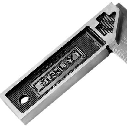 Imagem de Esquadro de Aço Profissional 10" Stanley