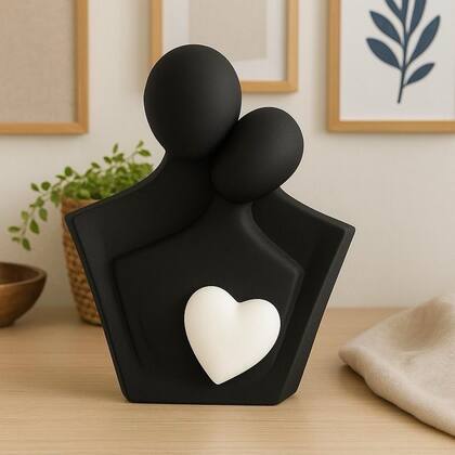 Imagem de Estatua Casal namorados pequeno preto c/ branco 3D - 12 cm