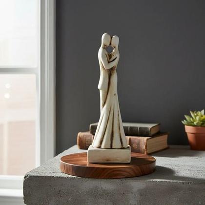 Imagem de Estatueta Casal Apaixonado Abraço Enfeite Rústico 35 Cm G! Branco Envelhecido