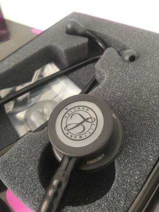 Imagem de Estetoscópio 3m Littmann Classic lll Black Edition 5803
