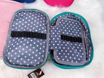 Imagem de Estojo Escolar Nylon Quadrada Grande Com Divisórias Lápis Necessaire