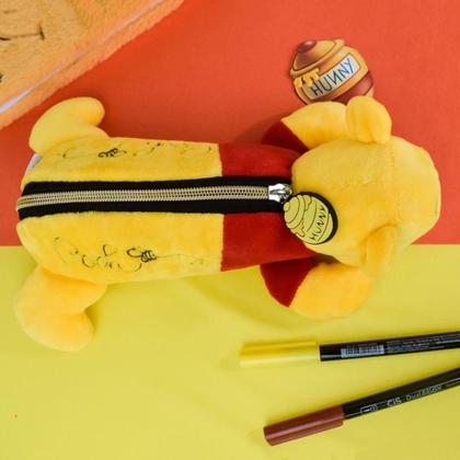 Imagem de Estojo Pooh Pelúcia com Zíper e Chaveiro Pote de MEL