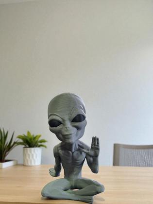 Imagem de Et Alien Extraterrestre Sentado - Enfeite - Decoração Cinza