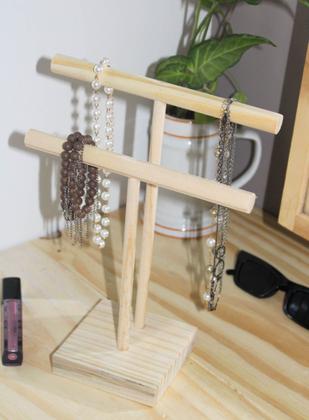 Imagem de Expositor Porta Joias, Colares e Pulseiras Lina - Madeira Pinus
