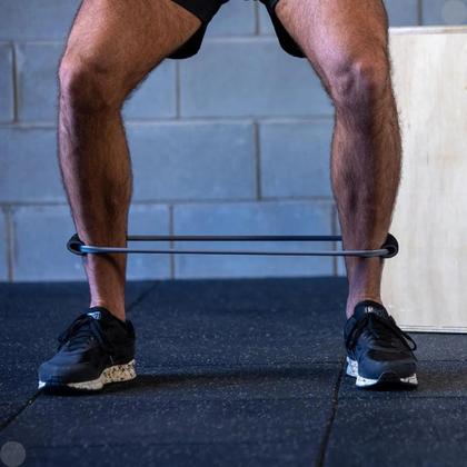 Imagem de Extensor Pernas 60cm Látex Espuma Master T30 Preto - Acte Sports