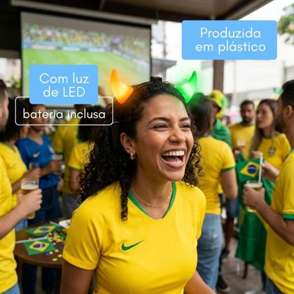 Imagem de Faixa tiara chifre diabinha com luz LED carnaval copa