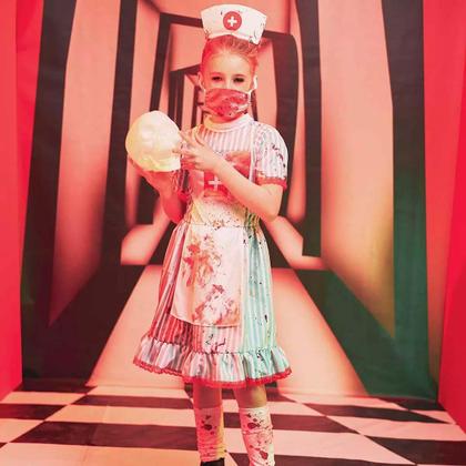 Imagem de Fantasia Infantil de Halloween pra Meninas Vestido Enfermeira Nancy Zumbi Completa com Tiara e Meias