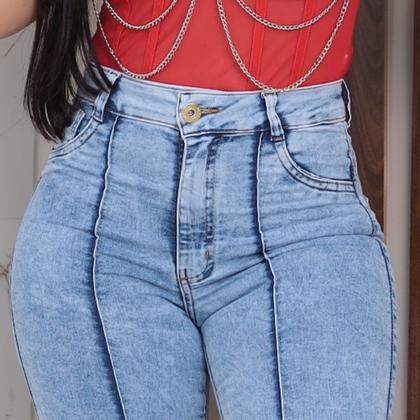 Imagem de Faraya Jeans Calça Flare Clara Marmorizada com Nervura/costura na perna Cintura alta com lycra modela bumbum