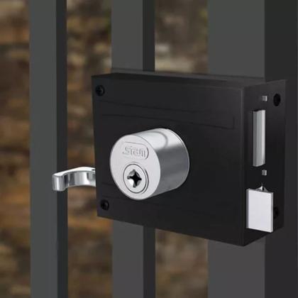 Imagem de Fechadura de Sobrepor 1701/80 Tetra Chave Preto Fosco com Espelho Cromado Stam