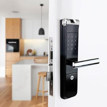 Imagem de Fechadura Digital YMF 40 abre com Biometria e Senha - Trinco Lingueta e Reversível