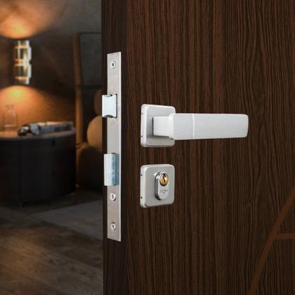 Imagem de Fechadura para Porta de Entrada Externa com Roseta Capri 40mm Mgm