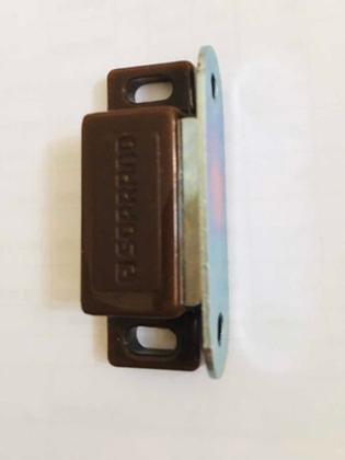 Imagem de Fecho MagnÃtico Porta Guarda Roupa E ArmÃrio Marrom 28 PeÃas