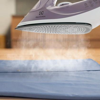 Imagem de Ferro à Vapor Electrolux Experience com PowerVapour - ESI50